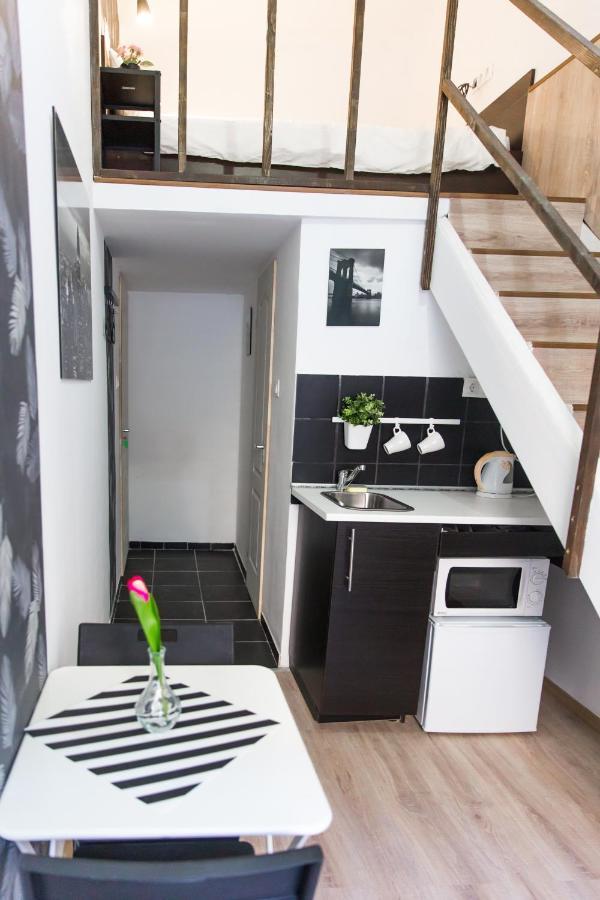 Central Budget Lofts Apartament *