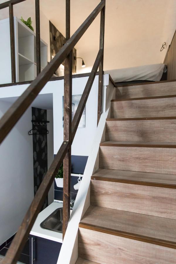 Central Budget Lofts Apartament